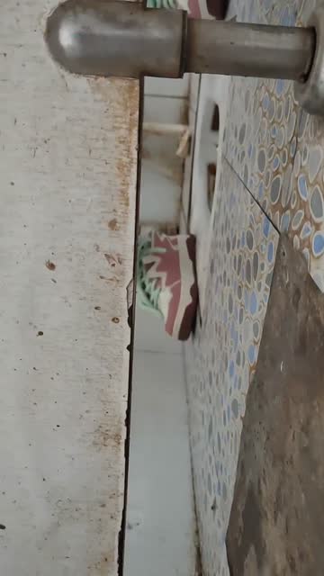 video_poster