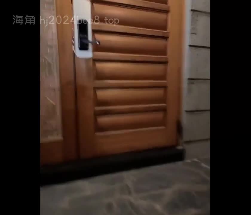 video_poster